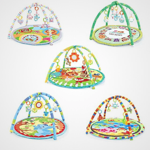 Tapis d’éveil BABYFITNESS™ coloré avec arches suspendues pour stimulation sensorielle et motricité bébé jusqu'à 12 mois