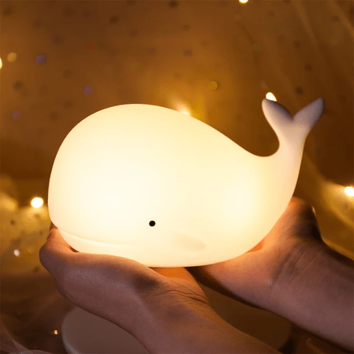 veilleuse bébé en forme de baleine douce lumière chaude apaisante pour chambre d'enfant