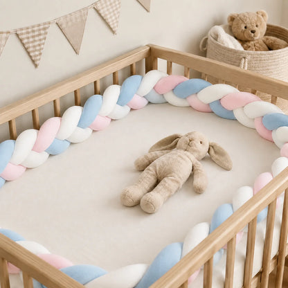 Hand-Woven Knotted Crib Bumper – Soft Plush Bedside Guard/Cushioned Rail, Suitable for Playpens and Toddler Beds (1m–3.2m)