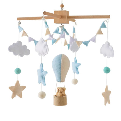 Mobile musical en bois montgolfière en feutrine pour lit de bébé