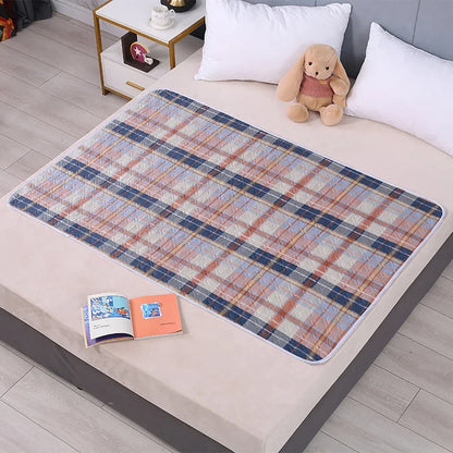 Matelas à langer lavable à motifs 80 × 120 cm