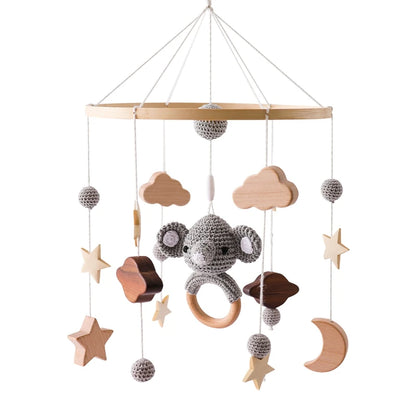 Mobile musical en bois animaux de la savane pour lit de bébé